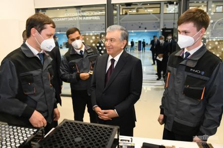 President Visits the Innovation Technopark President Visits the Innovation Technopark