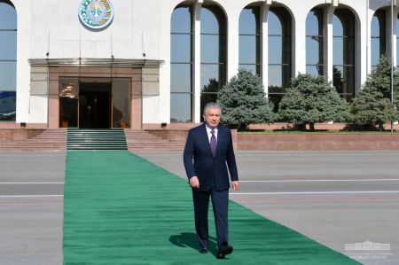 The President Leaves for Karakalpakstan The President Leaves for Karakalpakstan