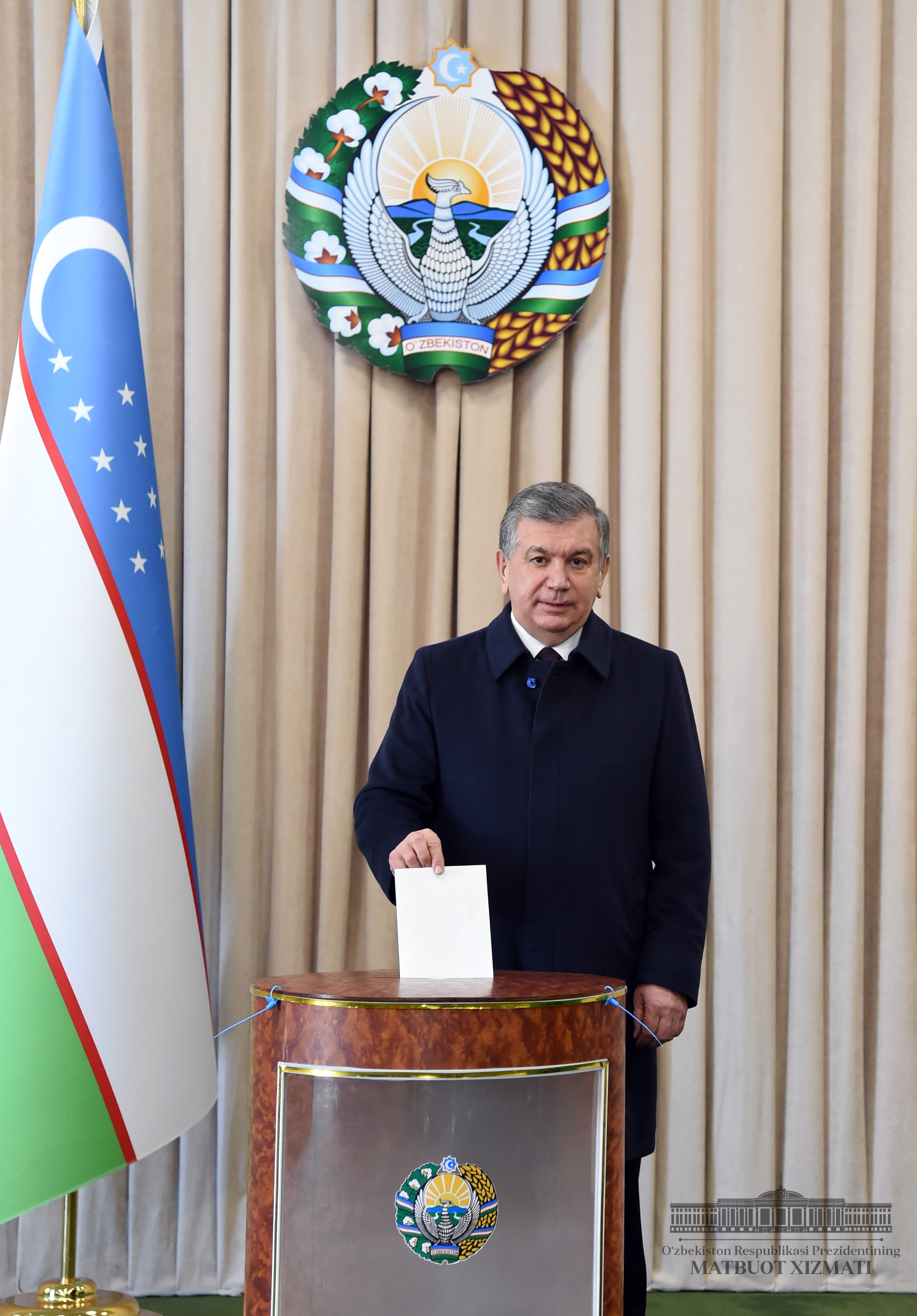 President Shavkat Mirziyoyev votes in the elections