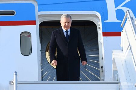 Президент Узбекистана прибыл в Российскую Федерацию