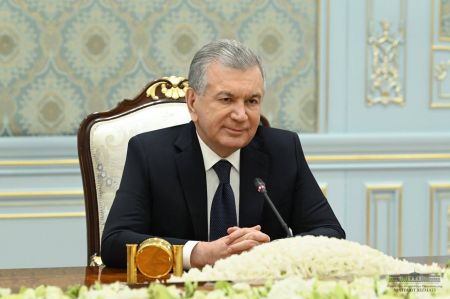 Ўзбекистон Президенти Саудия Арабистони делегацияси билан устувор инвестиция лойиҳаларини амалга ошириш масалаларини муҳокама қилди