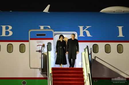 President of Uzbekistan Arrives in Beijing