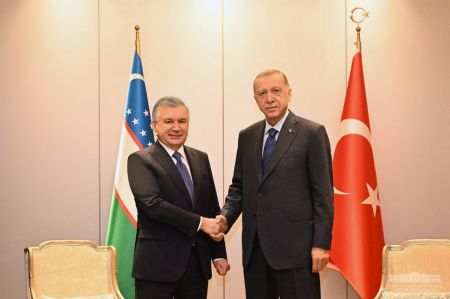 Лидеры Узбекистана и Турции обсудили актуальные вопросы двусторонней повестки