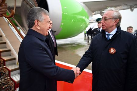 O‘zbekiston Prezidenti Rossiya Federatsiyasiga keldi