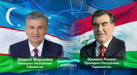 Лидеры Узбекистана и Таджикистана провели телефонный разговор