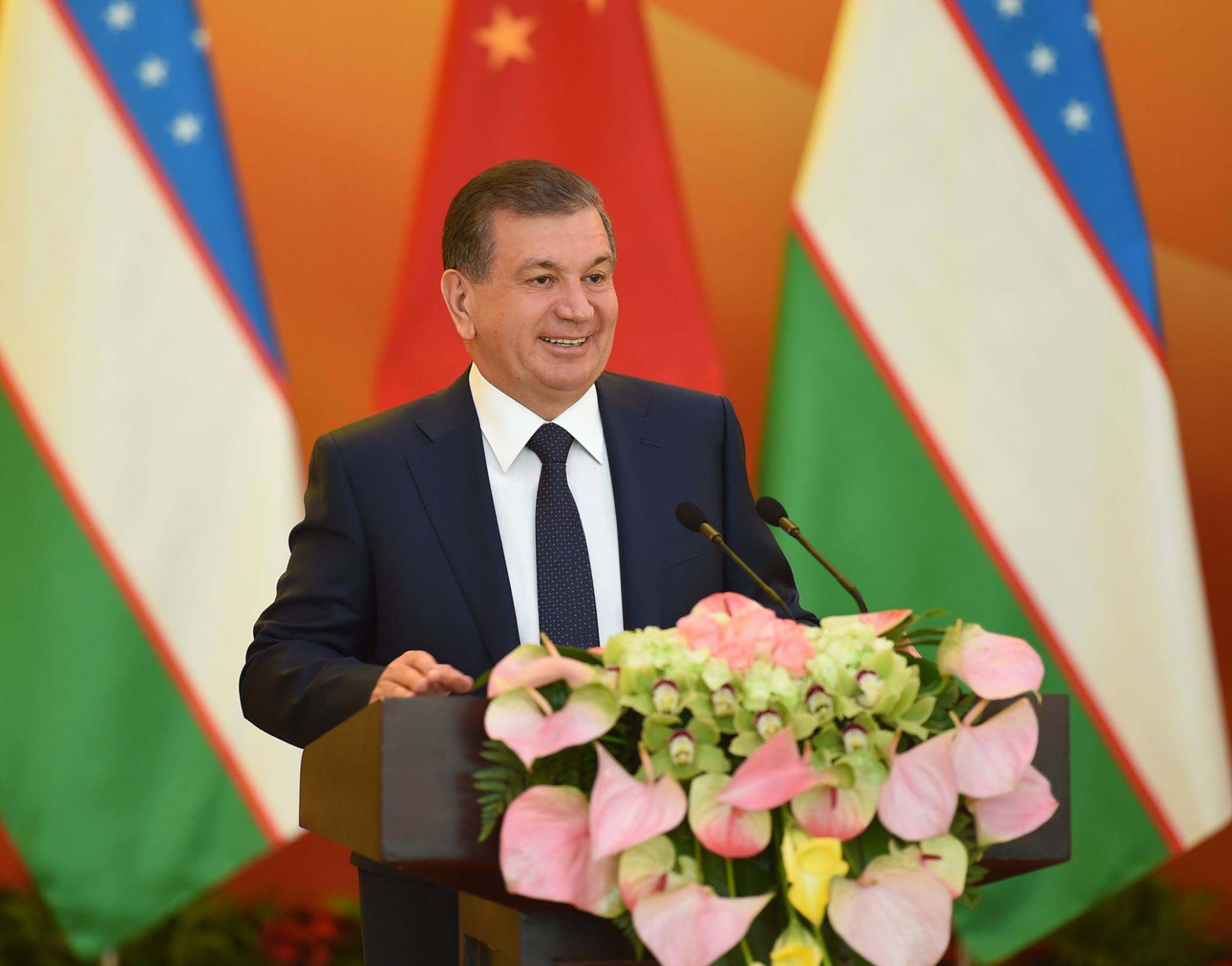 Президент Республики Узбекистан Шавкат Мирзиёев встретился с представителями деловых кругов Китая. 