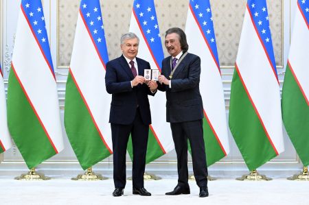 Чествован народный артист Узбекистана Фаррух Закиров