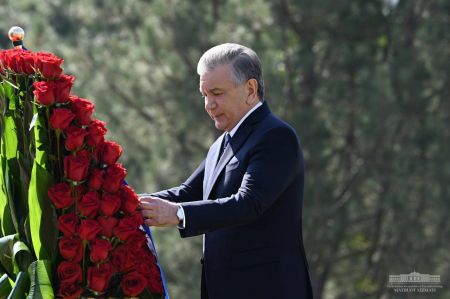 Honoring the Memory of the First President – Respect for History