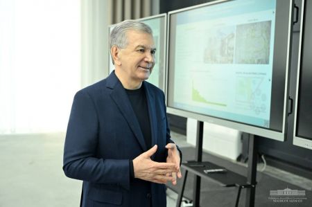 Инфратузилма қурилиши ва илк лойиҳалар кўздан кечирилди