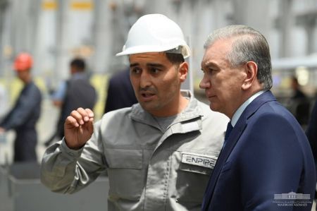 “Qorako‘l” erkin iqtisodiy zonasida birinchi zavod ishga tushdi